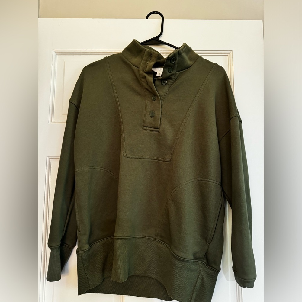 Time and Tru mockneck  Henley sweatshirt size small.